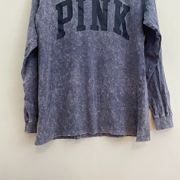 VS PINK VICTORIA'S SECRET Blue Acid Wash Spellout PINK Long Sleeve Graphic Tee - Picture 2 of 14